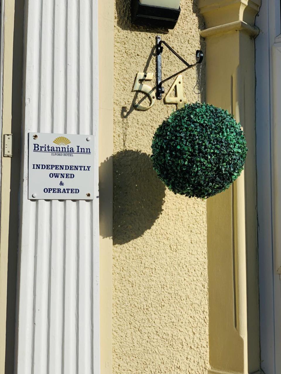 Britannia Inn Hotel Ilford Exterior foto